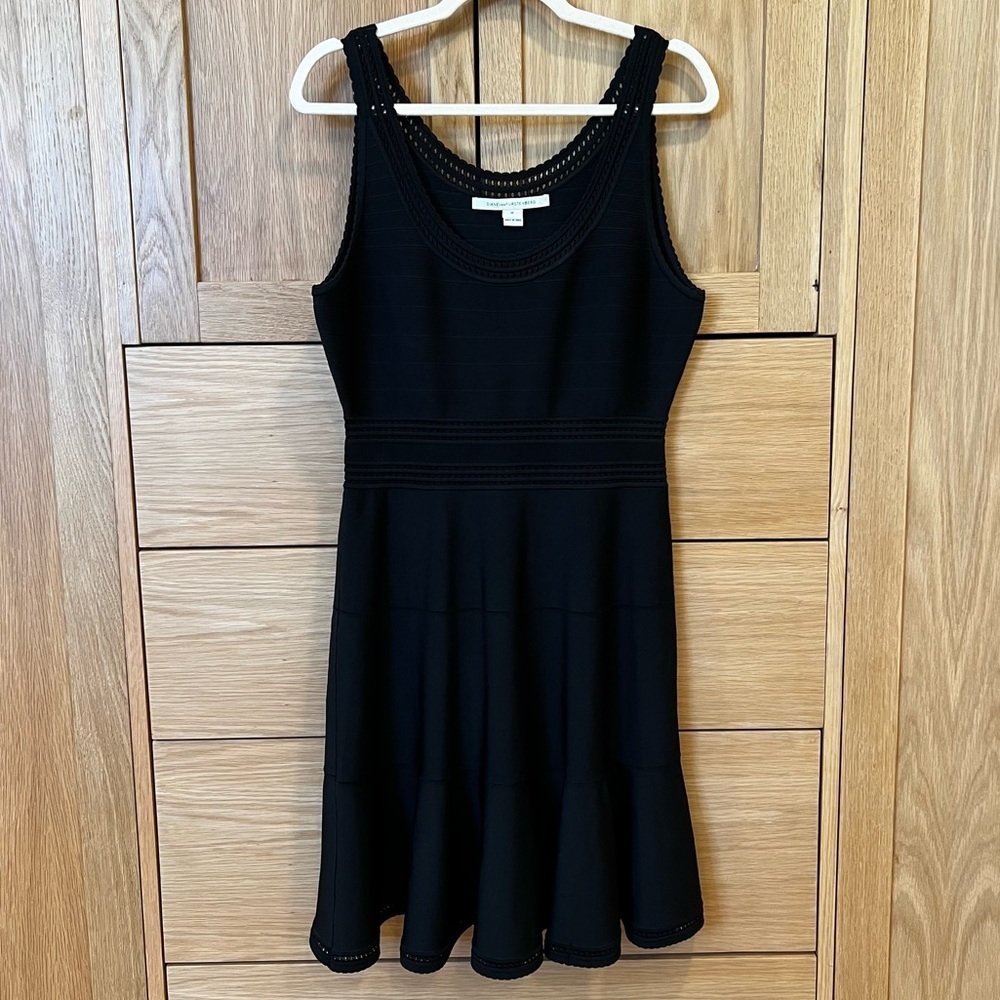 Diane Von Furstenberg Perry Scallop Trim Ponte Fit Flare Dress Black Size Medium